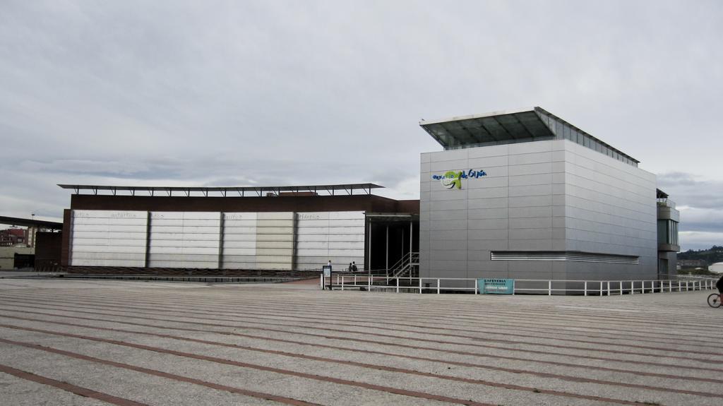 Espacio Gijón Poniente Exterior foto